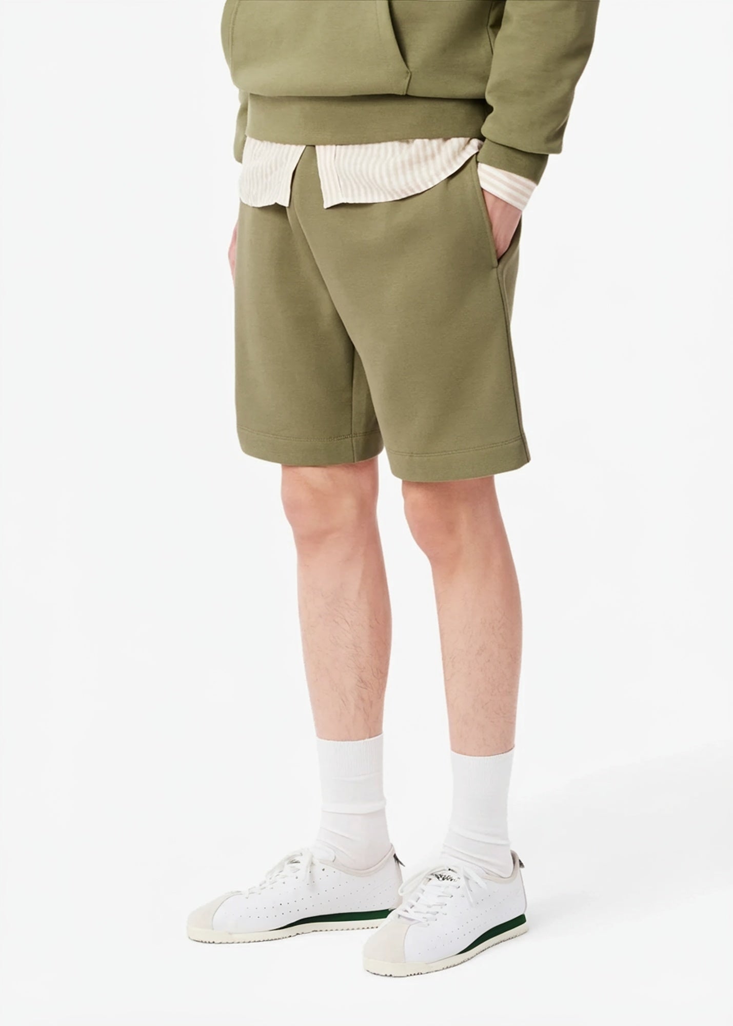Short kaki en molleton